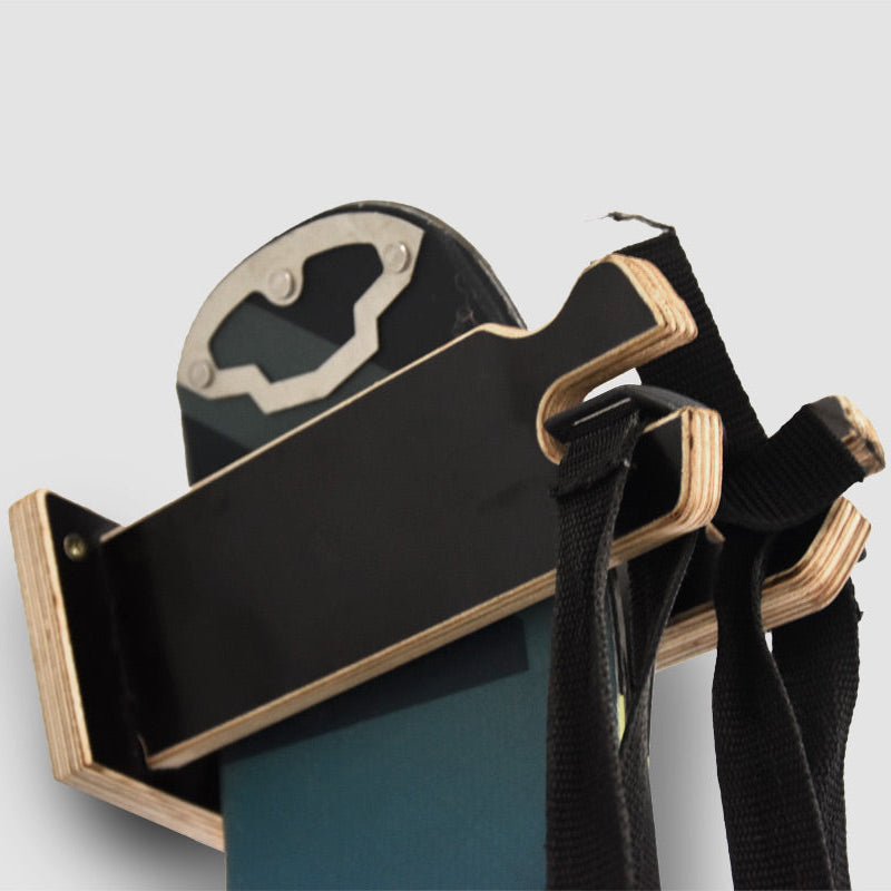 Ski Wandhalter für ein Paar Skier