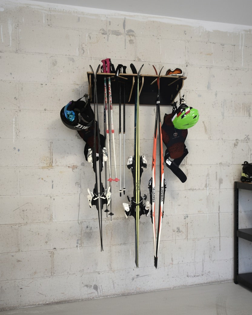 Ski Wandhalter für 6 Paar Skier und Stöcke