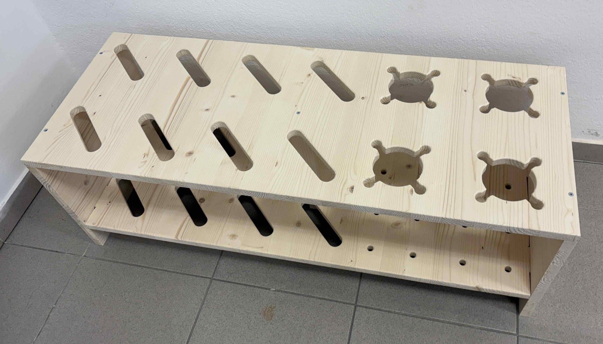 Kombinierter Skiständer für Ski und Stöcke - Naturfarbe