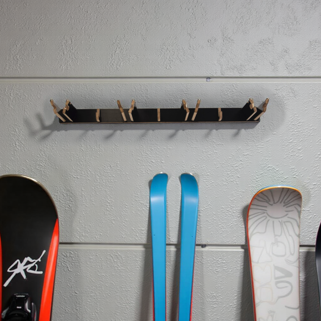Ski Wandhalter für 4 Paar Skier